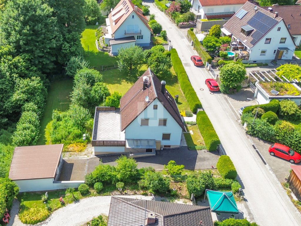 Immobilienangebot - Grafrath - Grundstücke - WINDISCH IMMOBILIEN - Großes Baugrundstück mit Altbestand & Baugenehmigung für 4 DHH in Grafrath!