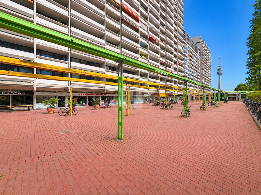 Immobilienangebot - München - Alle - WINDISCH IMMOBILIEN - Vermietete 2-Zimmerwohnung im 12. OG im Olympiadorf