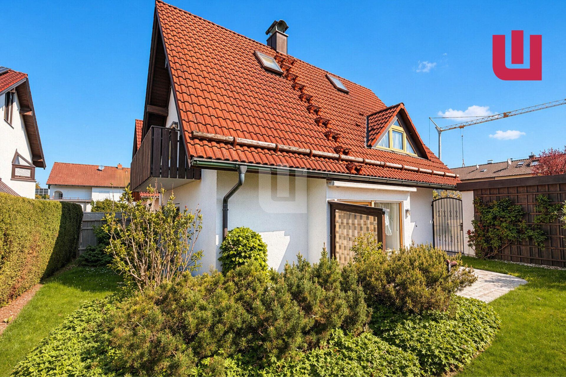 Immobilienangebot - Fürstenfeldbruck - Alle - WINDISCH - Gepflegtes Einfamilienhaus mit Praxiräumen im UG - zentral & ruhig in Fürstenfeldbruck