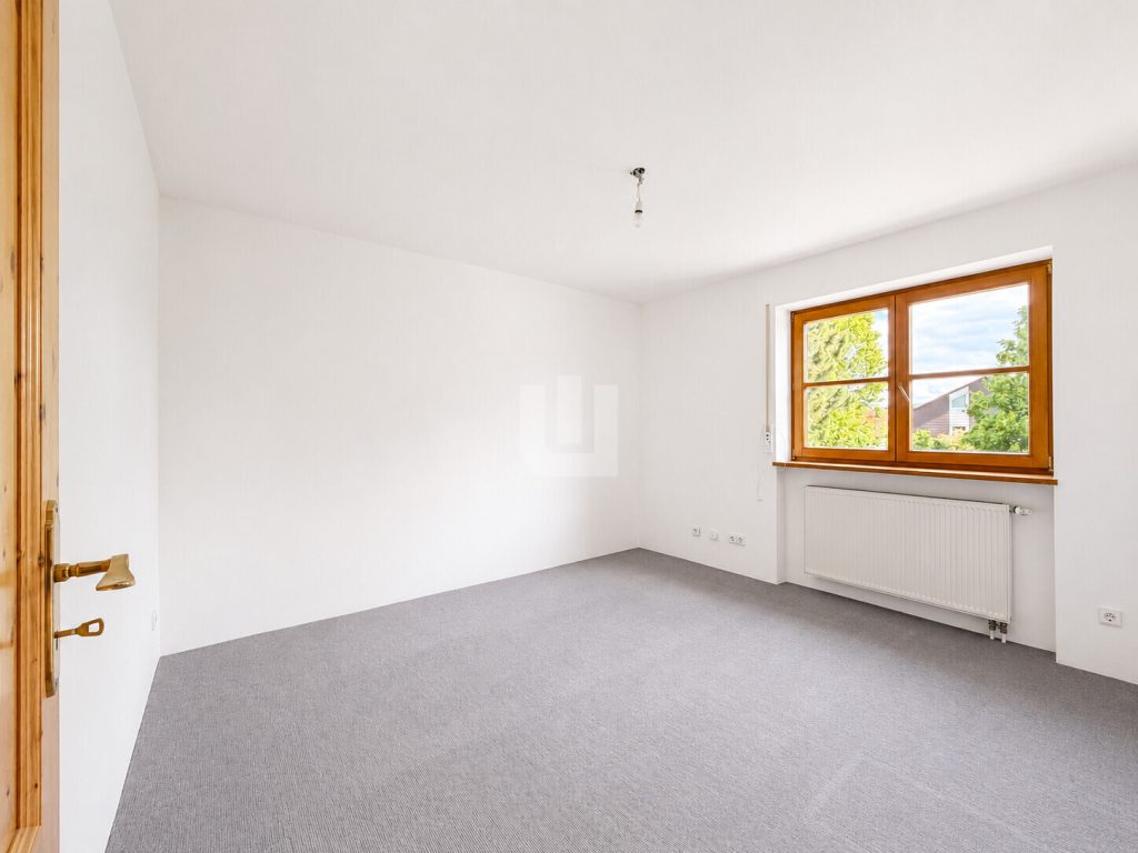 Immobilienangebot - Schöngeising - Alle - WINDISCH – Moderne und großzügige 4-Zimmer-Wohnung nahe 5-Seen-Land – ideal für Paare – bezugsfrei!