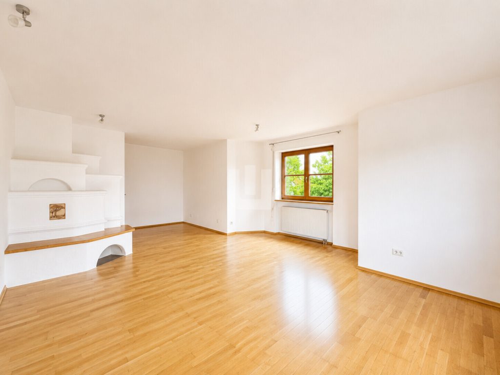 Immobilienangebot - Schöngeising - Alle - WINDISCH – Moderne und großzügige 4-Zimmer-Wohnung nahe 5-Seen-Land – ideal für Paare – bezugsfrei!