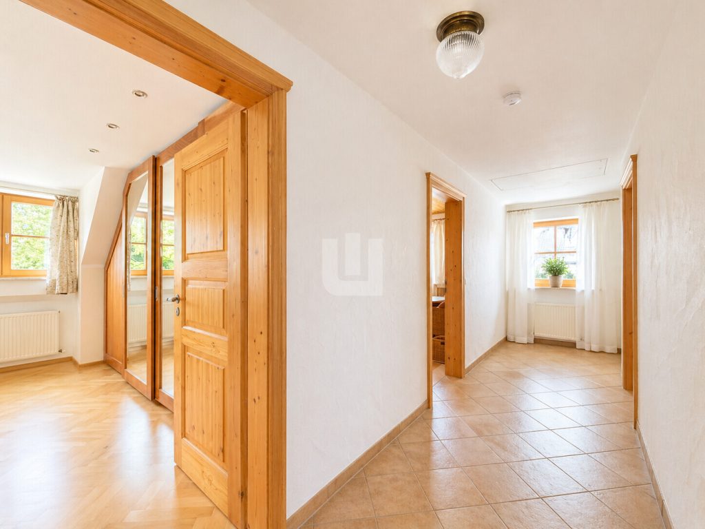 Immobilienangebot - Landsberied - Alle - WINDISCH - XXL EFH mit viel Platz für die Familie auf großem Grundstück in ruhiger Lage
