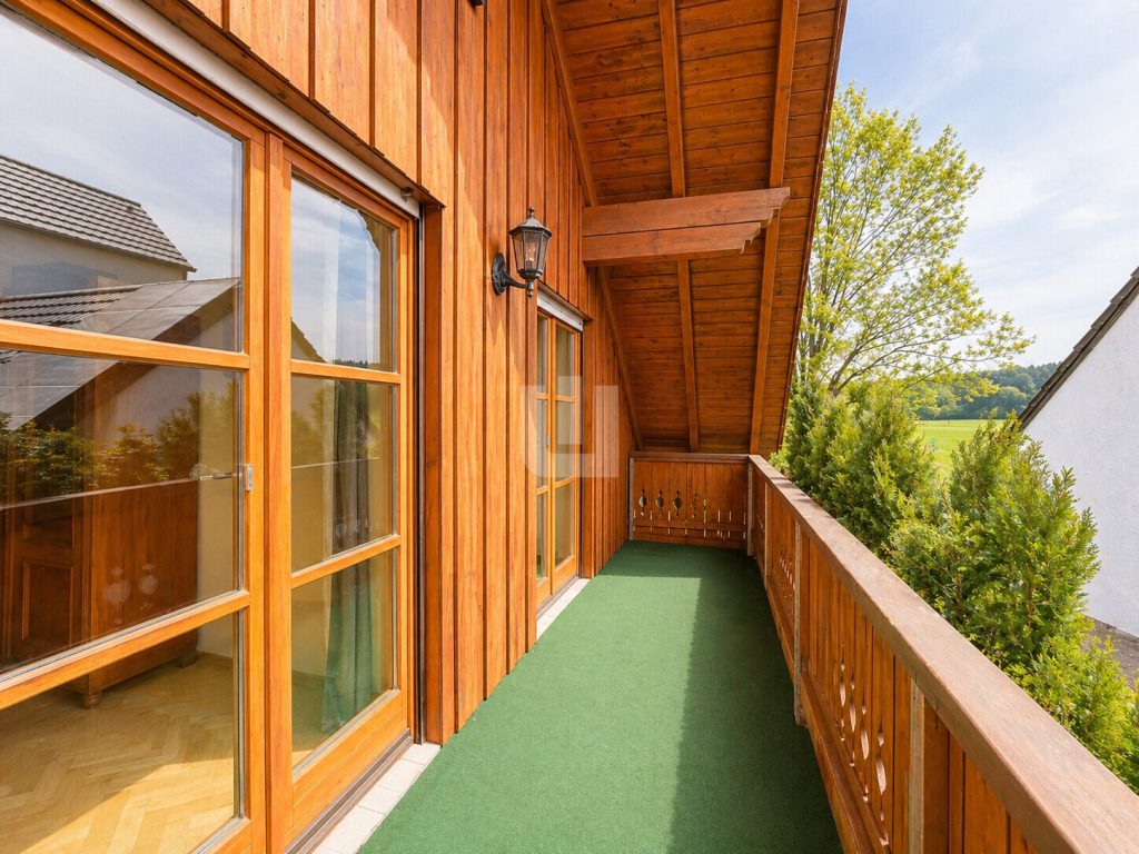 Immobilienangebot - Landsberied - Alle - WINDISCH - XXL EFH mit viel Platz für die Familie auf großem Grundstück in ruhiger Lage