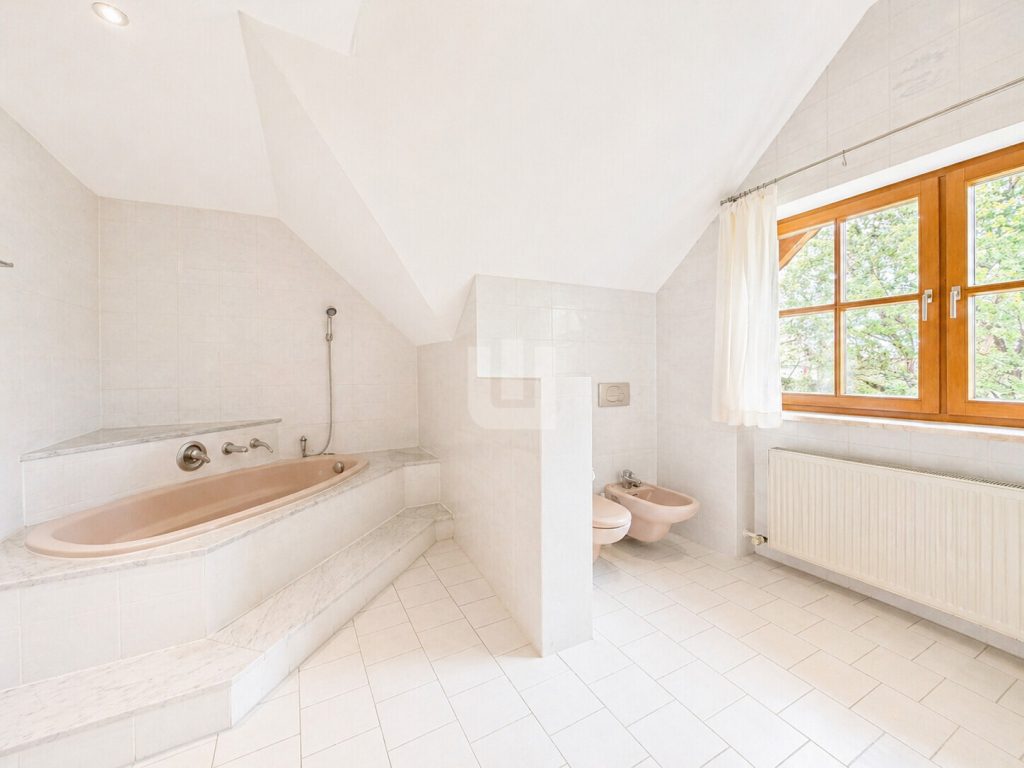 Immobilienangebot - Landsberied - Alle - WINDISCH - XXL EFH mit viel Platz für die Familie auf großem Grundstück in ruhiger Lage
