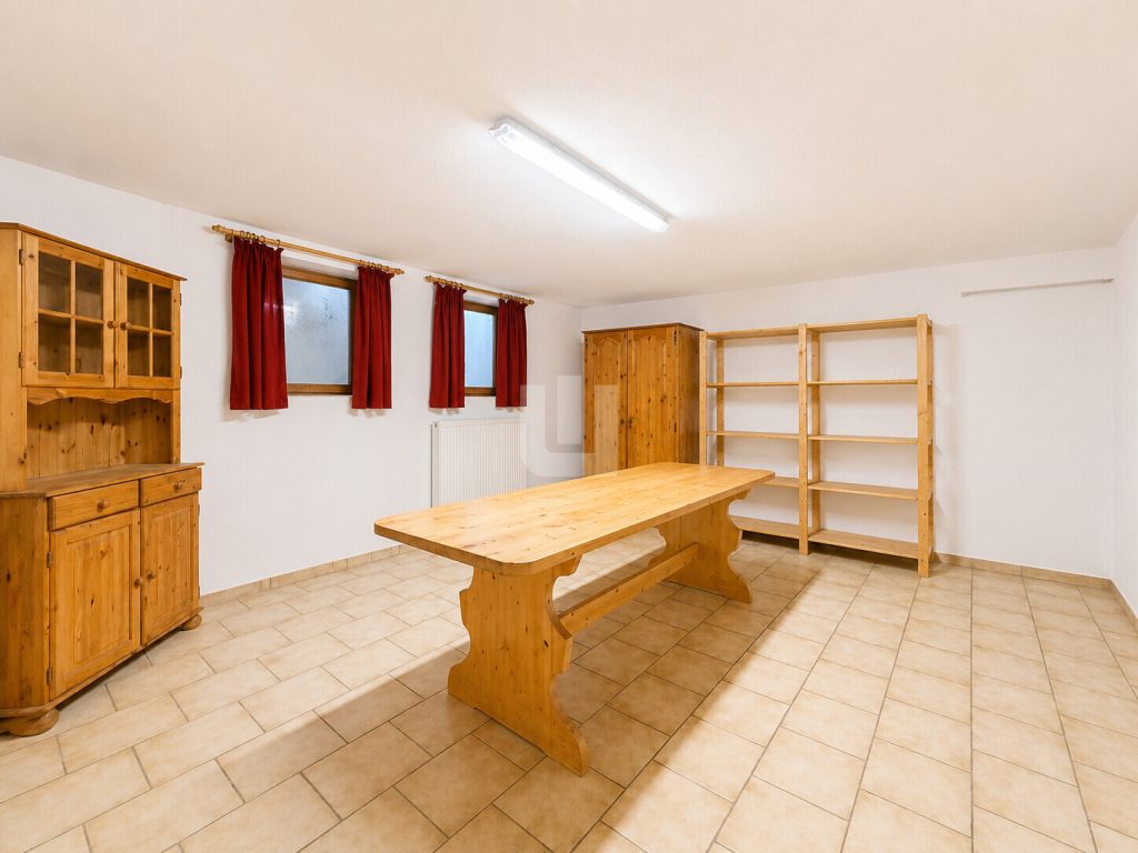 Immobilienangebot - Landsberied - Alle - WINDISCH - XXL EFH mit viel Platz für die Familie auf großem Grundstück in ruhiger Lage