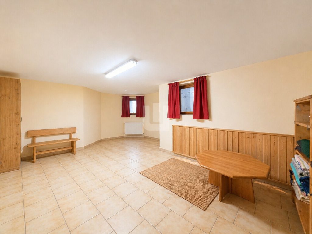 Immobilienangebot - Landsberied - Alle - WINDISCH - XXL EFH mit viel Platz für die Familie auf großem Grundstück in ruhiger Lage
