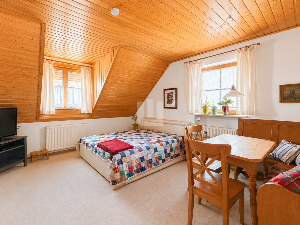 Immobilienangebot - Landsberied - Alle - WINDISCH - XXL EFH mit viel Platz für die Familie auf großem Grundstück in ruhiger Lage