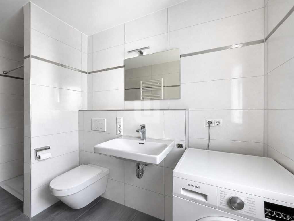 Immobilienangebot - Gröbenzell - Alle - WINDISCH - Traumhafte 2-Zi.-Wohnung mit gehobener Ausstattung und Aufzug in zentraler Lage