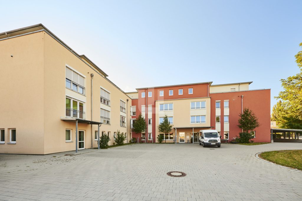 Immobilienangebot - Emmering - Alle - WINDISCH - Bezugsfreie, moderne 2-Zi.-Wohnung mit EBK in Emmeirng