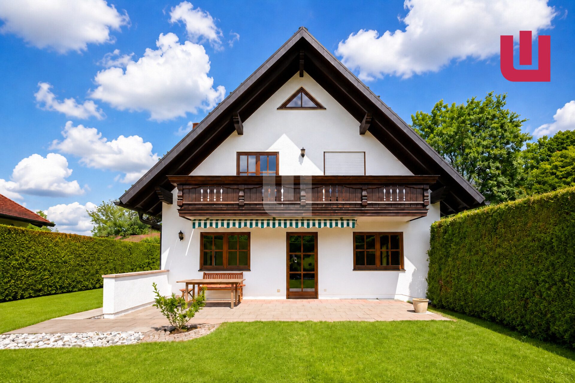 Immobilienangebot - Egenhofen - Alle - WINDISCH – Familientraum auf dem Land: Großzügiges Einfamilienhaus mit herrlichem Garten