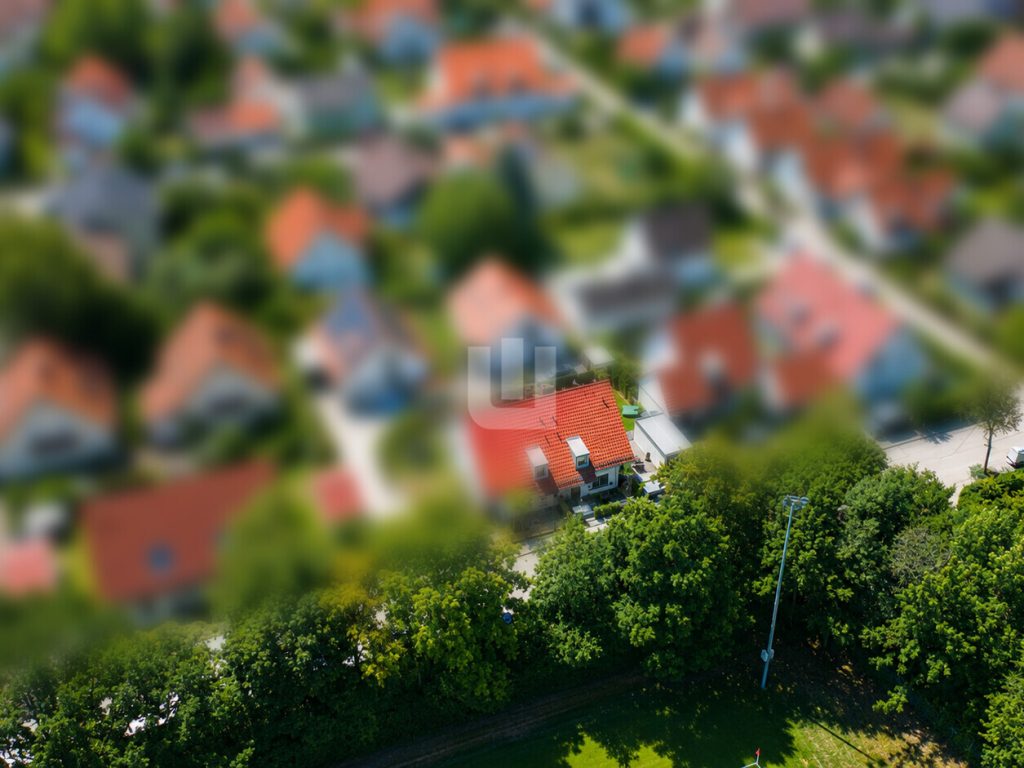 Immobilienangebot - Puchheim / Puchheim-Bahnhof - Alle - WINDISCH - Exklusive energieeffiziente DHH in Bestlage mit hochwertiger Ausstattung & Traumgarten