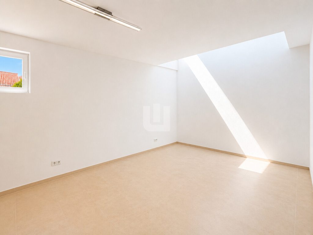 Immobilienangebot - Puchheim / Puchheim-Bahnhof - Alle - WINDISCH - Exklusive energieeffiziente DHH in Bestlage mit hochwertiger Ausstattung & Traumgarten