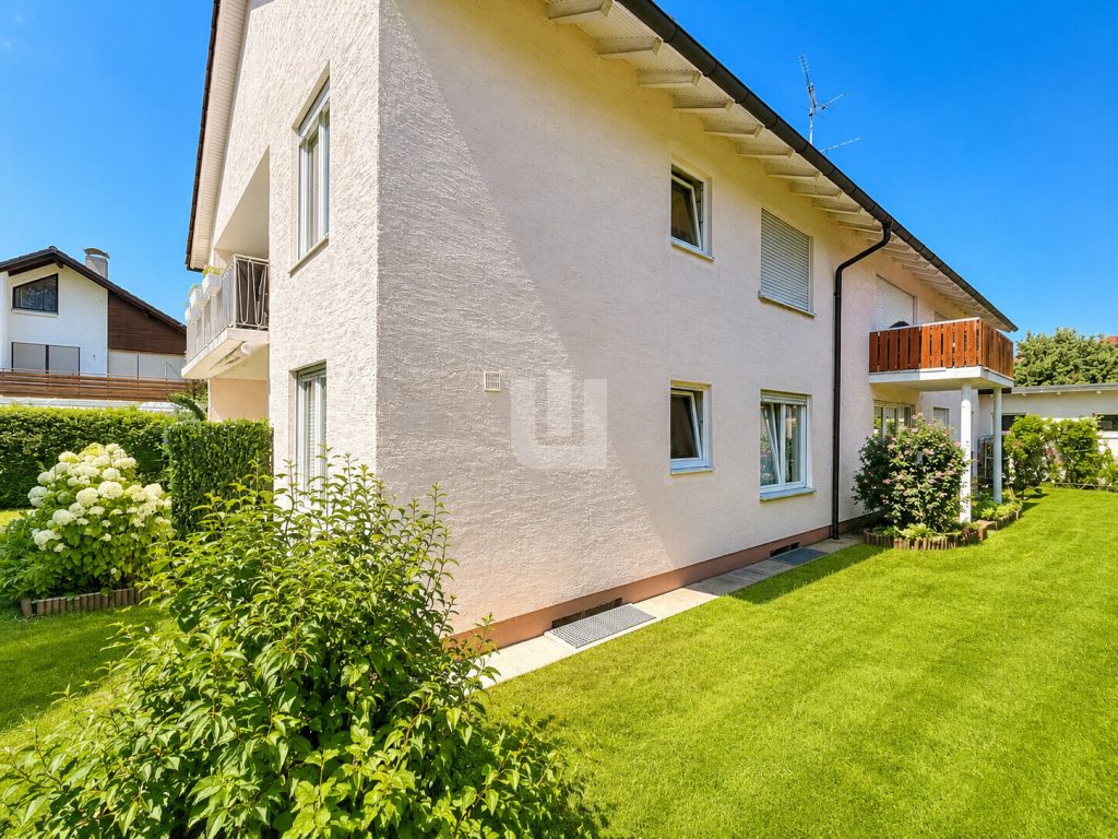 Immobilienangebot - Fürstenfeldbruck - Alle - WINDISCH - Gut vermietetes 4-Parteien-Haus in ruhiger Wohngegend mit Ausbaupotential im DG
