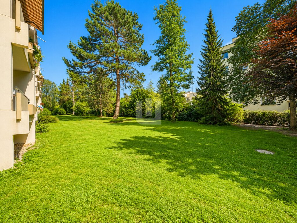 Immobilienangebot - Puchheim - Alle - WINDISCH – Gut geschnittene 3-Zimmer-Wohnung mit viel Potenzial zur Traumwohnung – bezugsfrei!