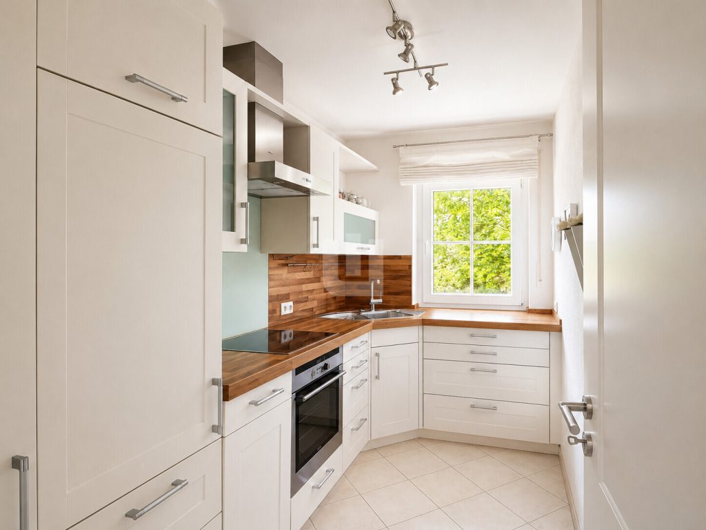Immobilienangebot - Gröbenzell - Alle - WINDISCH - Moderne 2-Zimmer Wohnung mit Aufzug in zentraler, ruhiger Lage - bezugsfrei!