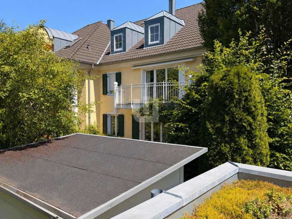 Immobilienangebot - Gröbenzell - Alle - WINDISCH - Moderne 2-Zimmer Wohnung mit Aufzug in zentraler, ruhiger Lage - bezugsfrei!