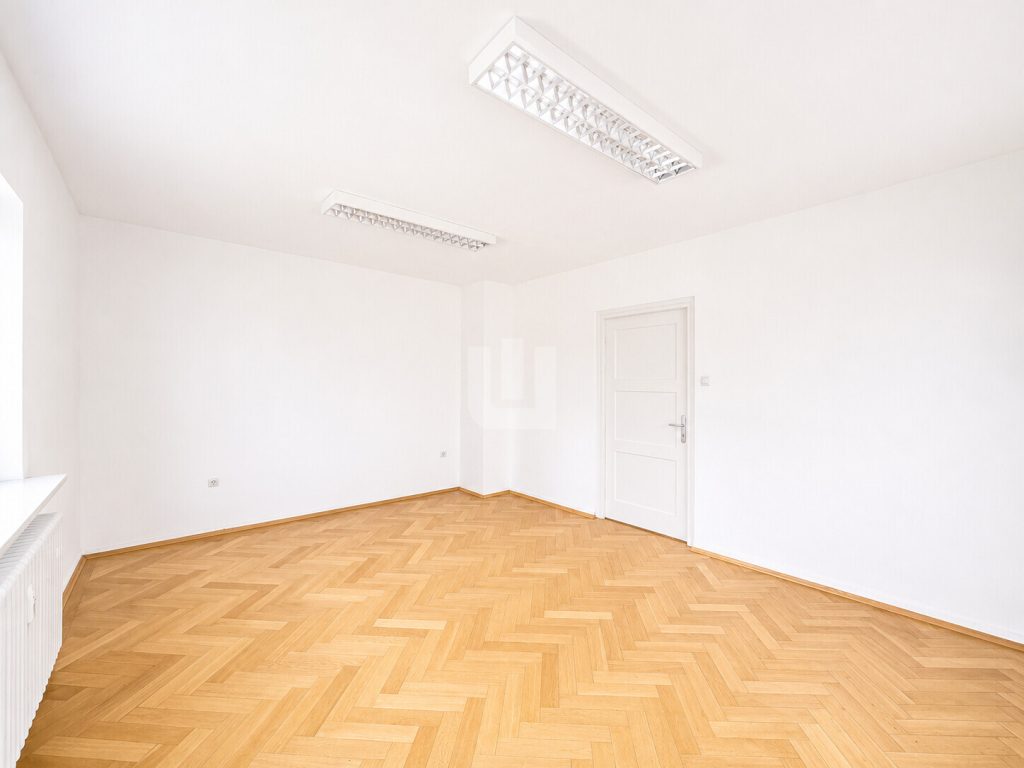 Immobilienangebot - München / Pasing - Alle - WINDISCH IMMOBILIEN – Renovierte Bürofläche in begehrter Lage von München-Pasing – bezugsfrei!