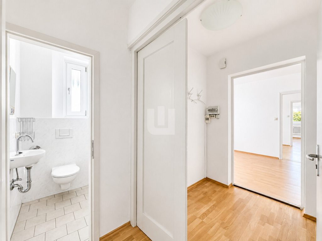 Immobilienangebot - München / Pasing - Alle - WINDISCH IMMOBILIEN – Renovierte Bürofläche in begehrter Lage von München-Pasing – bezugsfrei!