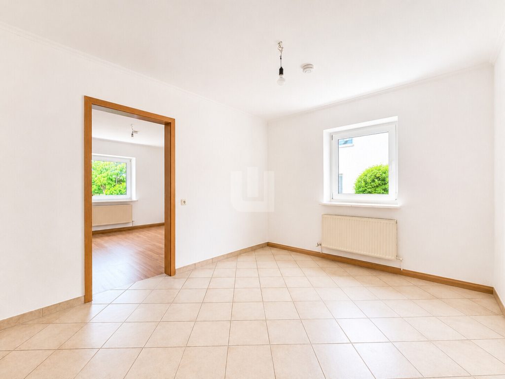 Immobilienangebot - Maisach / Gernlinden - Alle - WINDISCH - Gemütliche 3,5-Zimmer-Erdgeschosswohnung in Ortsrandlage von Gernlinden - bezugsfrei!