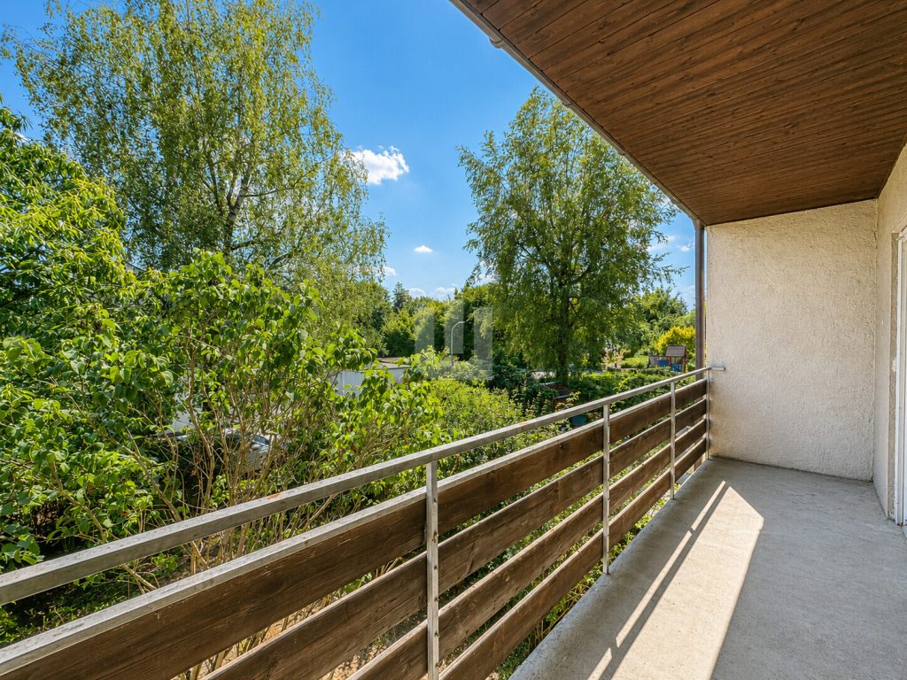 Immobilienangebot - Puchheim - Alle - WINDISCH - Familienfreundliches Reihenhaus mit viel Potenzial in ruhiger Zentrumslage - bezugsfrei!