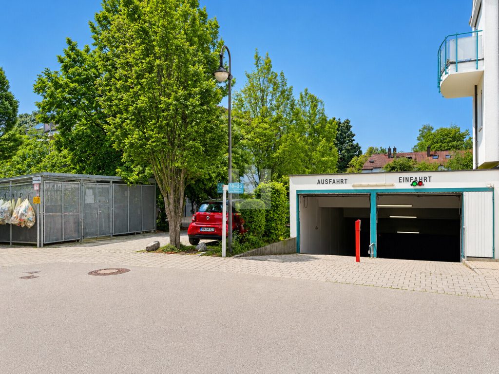 Immobilienangebot - Gauting - Alle - WINDISCH - Gepflegte 2,5 Zi. Erdgeschosswohnung mit XXL Garten in ruhiger Sackgassenlage -bezugsfrei