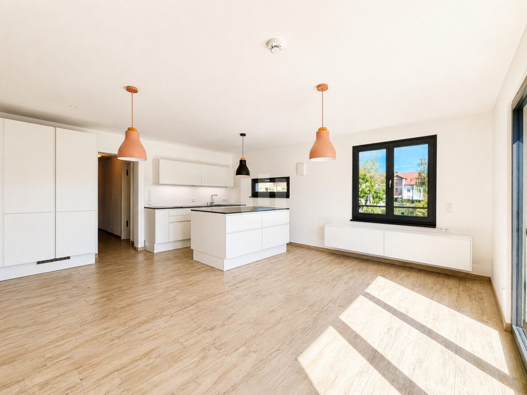 Immobilienangebot - Gauting - Alle - WINDISCH – Wohnen auf modernem TOP-Niveau – Exklusive 6-Zimmer-Maisonette-Wohnung – zentrale Lage!