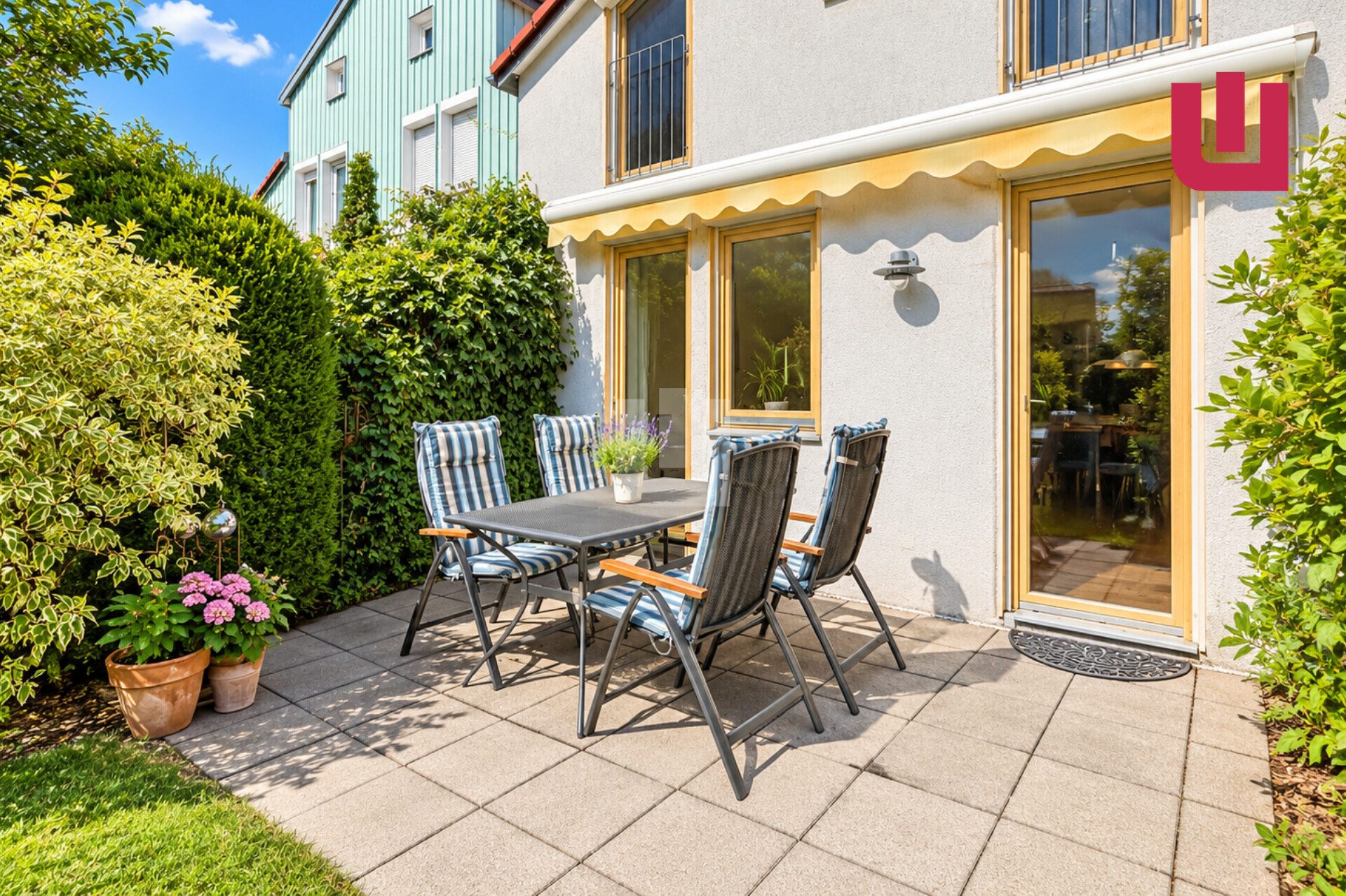 Immobilienangebot - Gröbenzell - Alle - WINDISCH - Zentral und ruhig: Gepflegtes Stadthaus mit Garten im Gröbenzeller Familiendorf