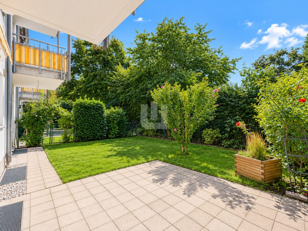 Immobilienangebot - Fürstenfeldbruck - Alle - WINDISCH - Geräumige 4-Zimmer-Wohnung mit großem Garten im Herzen von Fürstenfeldbruck - bezugsfrei!