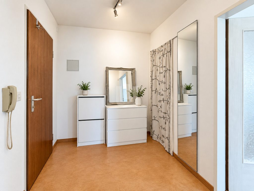 Immobilienangebot - Fürstenfeldbruck - Alle - WINDISCH -Attraktive Kapitalanlage: Helle, vermietete 1,5-Zimmer-Wohnung in gepflegter Anlage