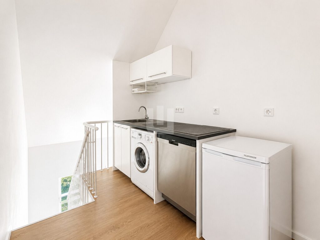 Immobilienangebot - München / Pasing - Alle - WINDISCH - Exklusive 5,5-Zimmer-Maisonettewohnung mit hochwertiger Ausstattung in zentraler Lage