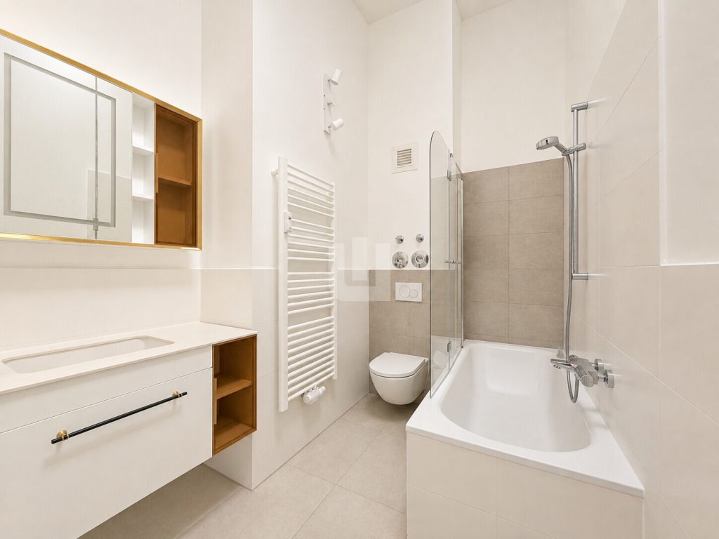 Immobilienangebot - München / Pasing - Alle - WINDISCH - Exklusive 5,5-Zimmer-Maisonettewohnung mit hochwertiger Ausstattung in zentraler Lage