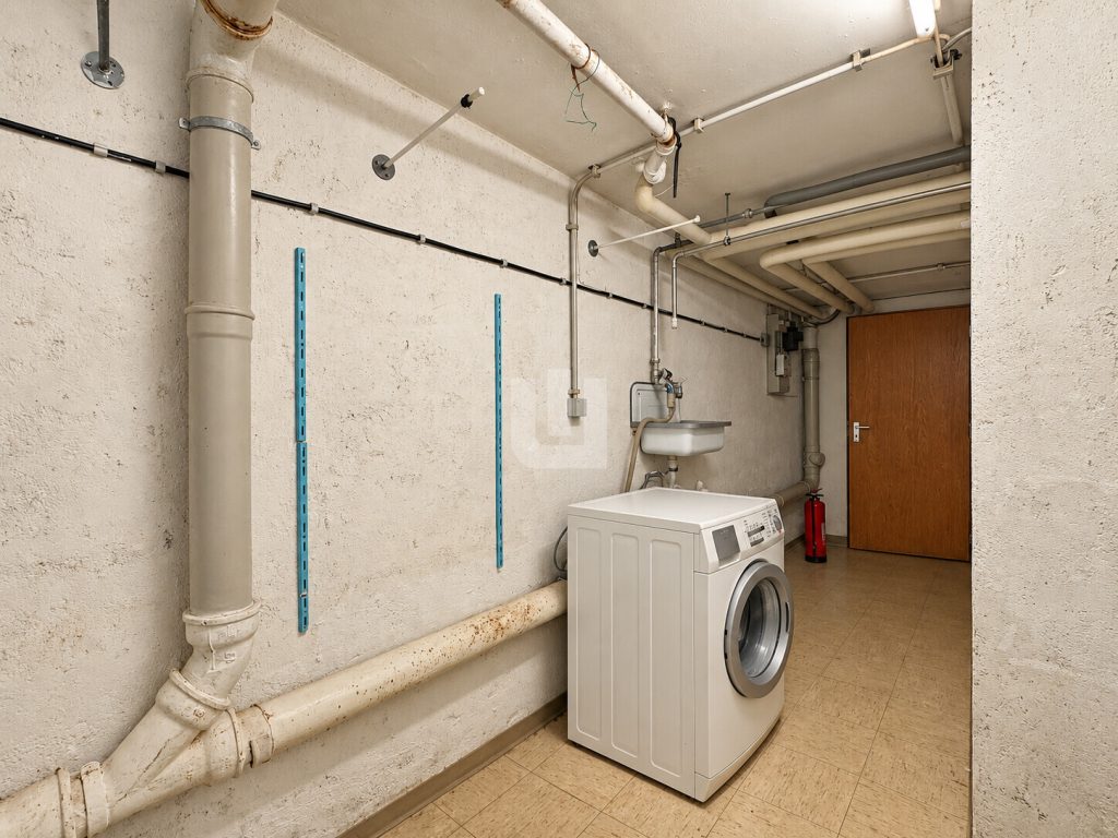 Immobilienangebot - Emmering - Alle - WINDISCH - Schönes Reihenhaus mit loftartigem Dachgeschoss, Sauna und jeder Menge Potenzial!