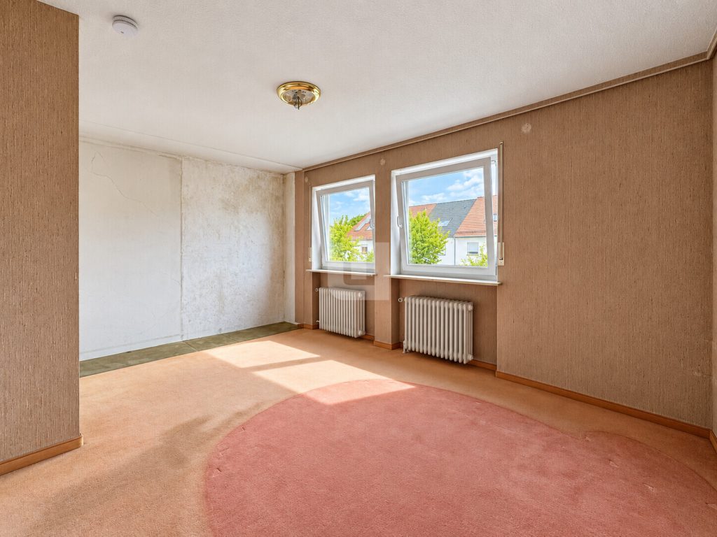 Immobilienangebot - Emmering - Alle - WINDISCH - Schönes Reihenhaus mit loftartigem Dachgeschoss, Sauna und jeder Menge Potenzial!