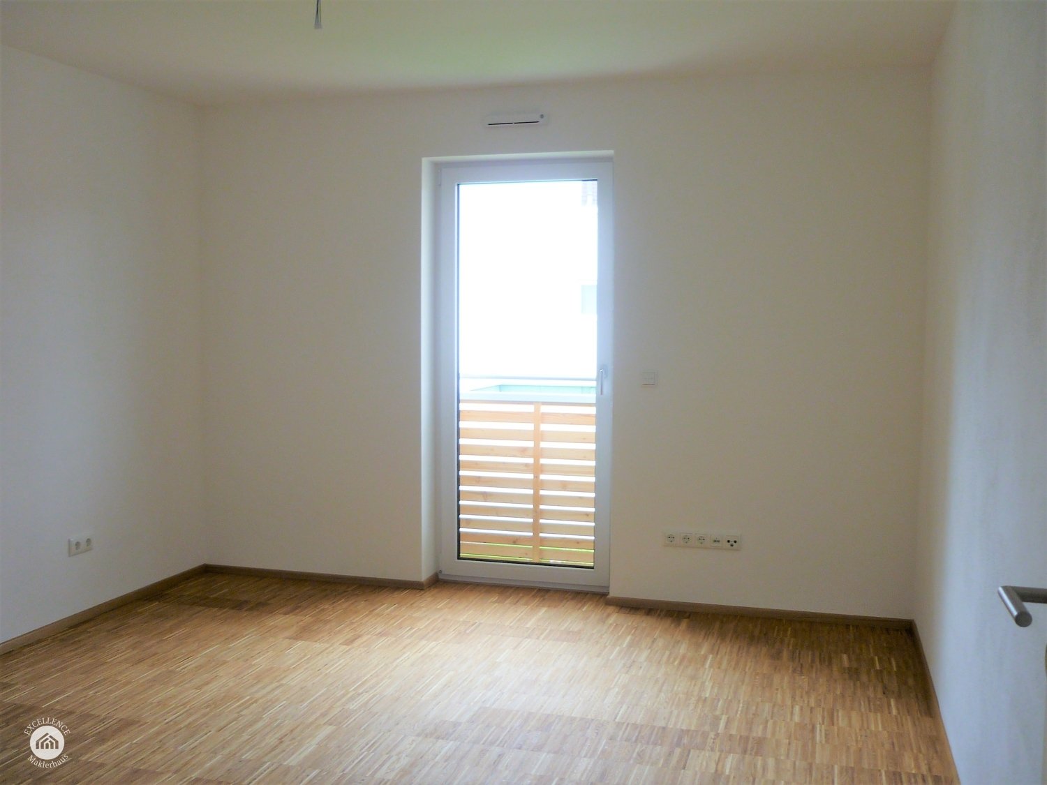 Immobilienangebot - Hurlach - Alle - *Willkommen* Erstbezug in wunderschöne 2-Zimmer-Wohnung mit Balkon, Aufzug, TG und Außenstellplatz