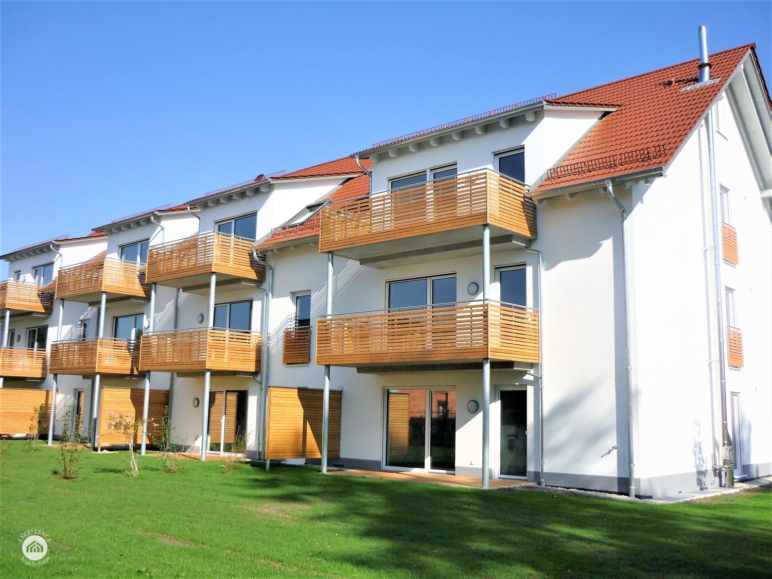Immobilienangebot - Hurlach - Alle - *Willkommen* Erstbezug in wunderschöne 2-Zimmer-Wohnung mit Balkon, Aufzug, TG und Außenstellplatz