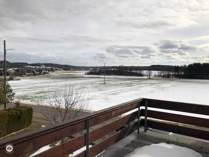 Immobilienangebot - Zusmarshausen / Wollbach - Alle - Küss mich wach!
Charmantes Häuschen sucht einfallsreichen Liebhaber zwecks engerer Bindung!