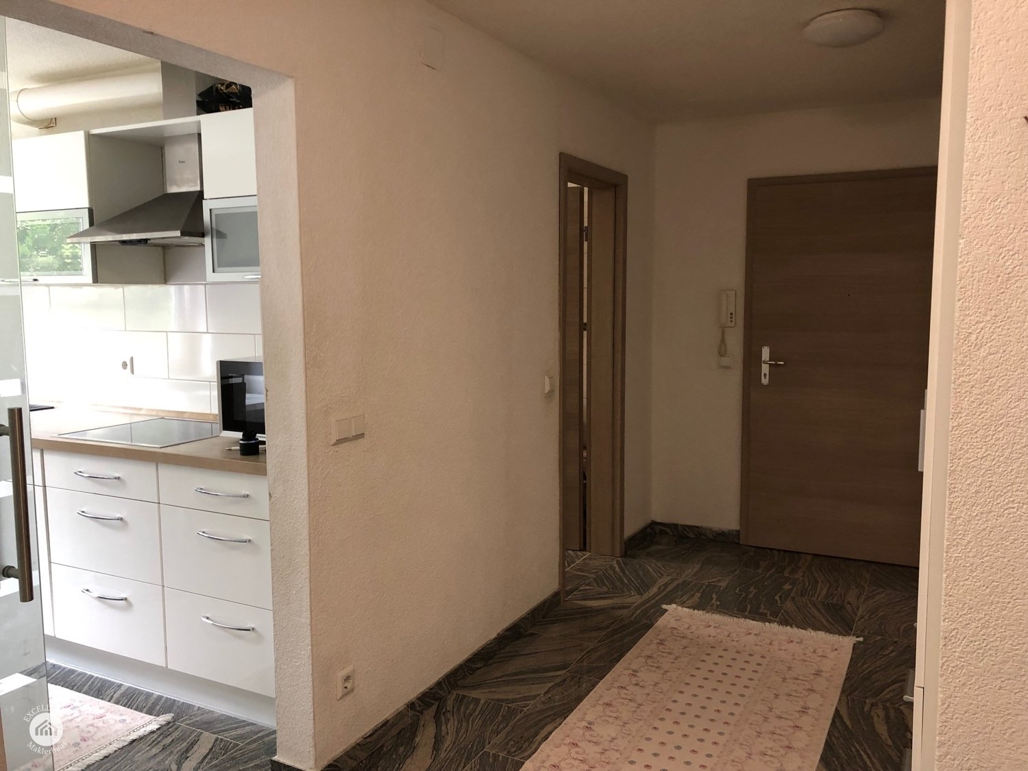 Immobilienangebot - Günzburg - Alle - **RESERVIERT** 3 Zimmmer ETW, Balkon, TG-Stellplatz, Stellplatz**RESERVIERT