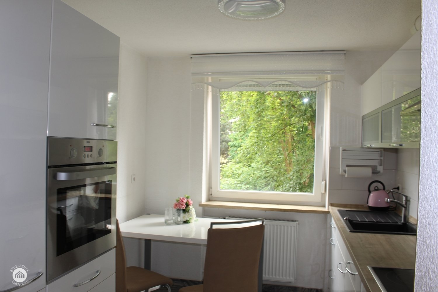 Immobilienangebot - Günzburg - Alle - **RESERVIERT** 3 Zimmmer ETW, Balkon, TG-Stellplatz, Stellplatz**RESERVIERT