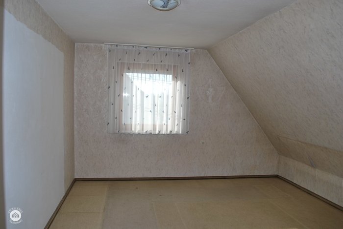 Immobilienangebot - Lauingen (Donau) - Alle - renovierungsbedürftige Doppelhaushälfte mit ganz besonderem Flair