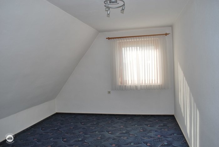 Immobilienangebot - Lauingen (Donau) - Alle - renovierungsbedürftige Doppelhaushälfte mit ganz besonderem Flair
