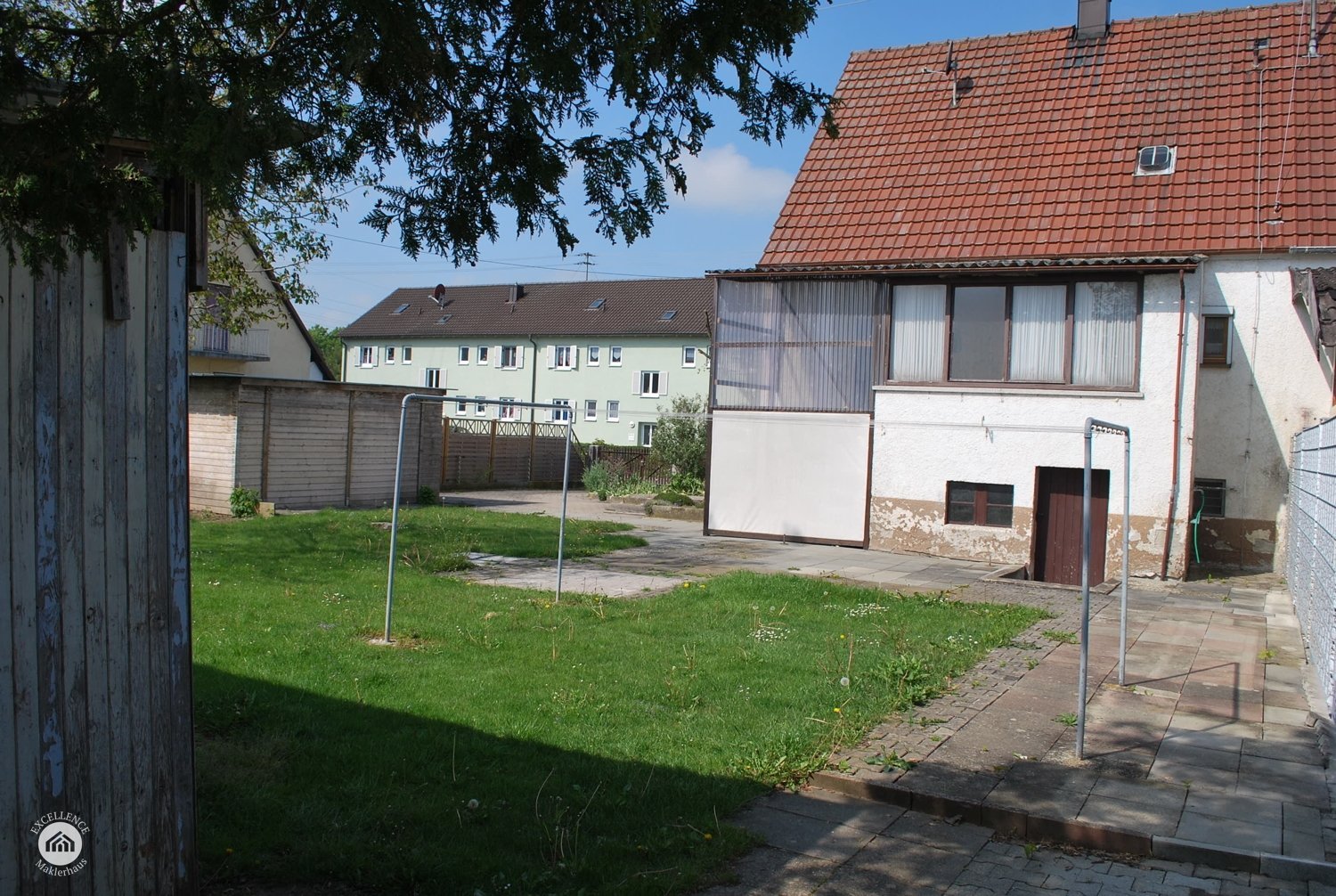 Immobilienangebot - Lauingen (Donau) - Alle - renovierungsbedürftige Doppelhaushälfte mit ganz besonderem Flair