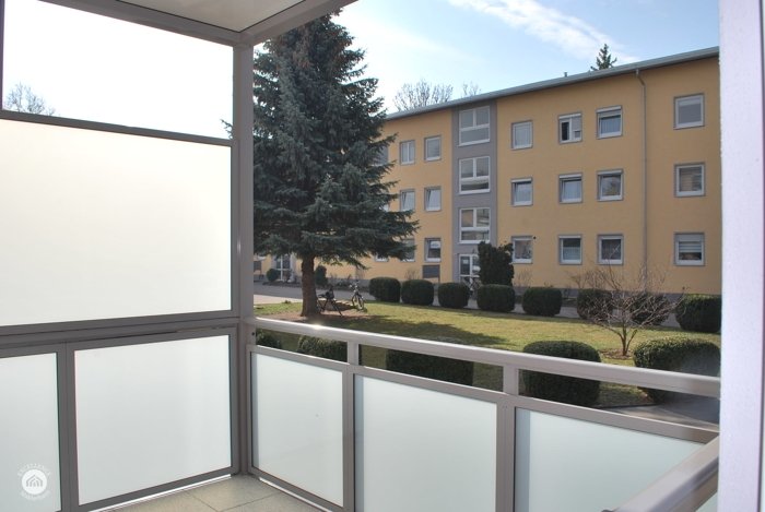 Immobilienangebot - Dillingen an der Donau - Alle - Charmante 2-Zimmer-Wohnung -
stadtnah und doch ruhig!