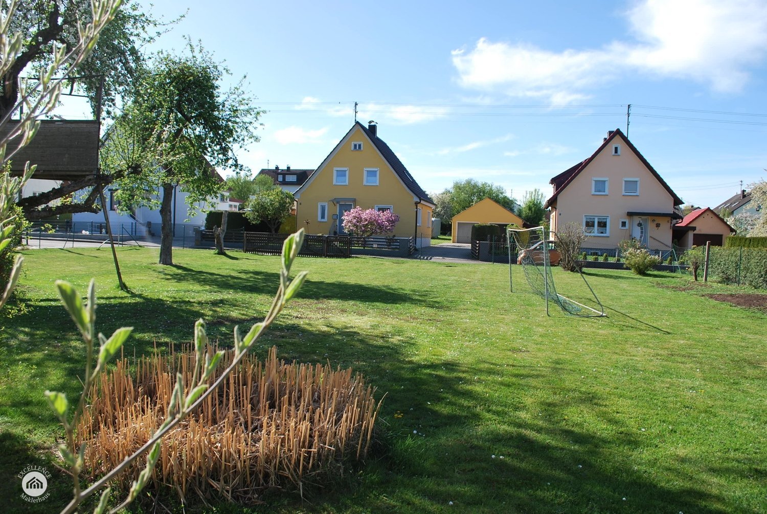 Immobilienangebot - Röfingen - Alle - wunderschönes Baugrundstück auf 649qm - mit perfekter Anbindung zur A8
