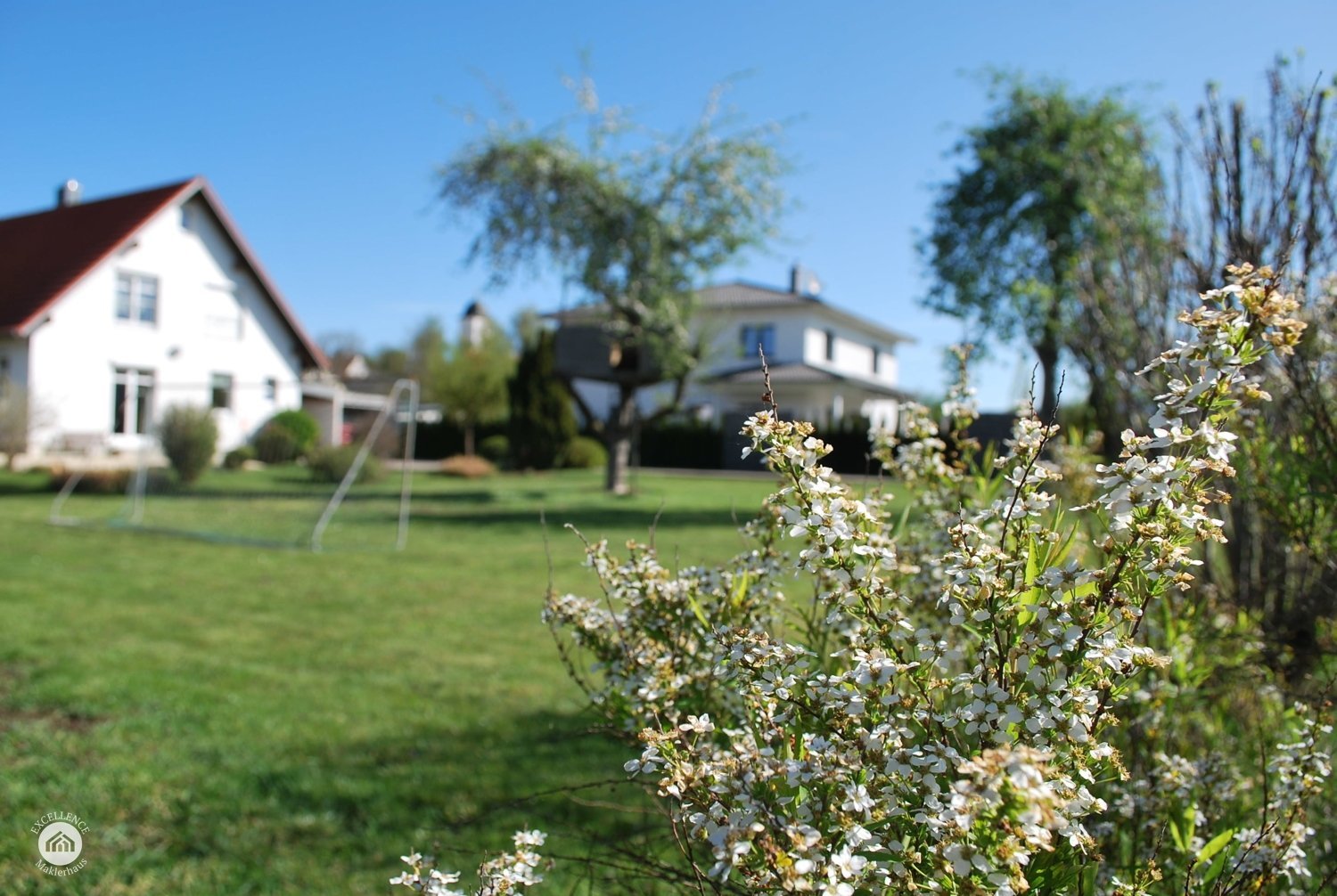 Immobilienangebot - Röfingen - Alle - wunderschönes Baugrundstück auf 649qm - mit perfekter Anbindung zur A8