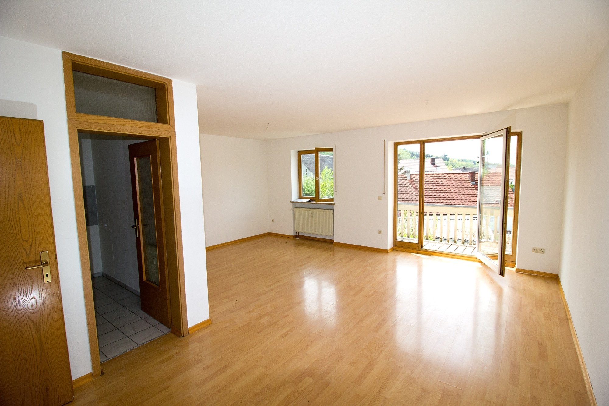 Immobilienangebot - Haldenwang - Alle - 47 m² Appartment mit Balkon, EBK, Stellplatz
bestens vermietet.