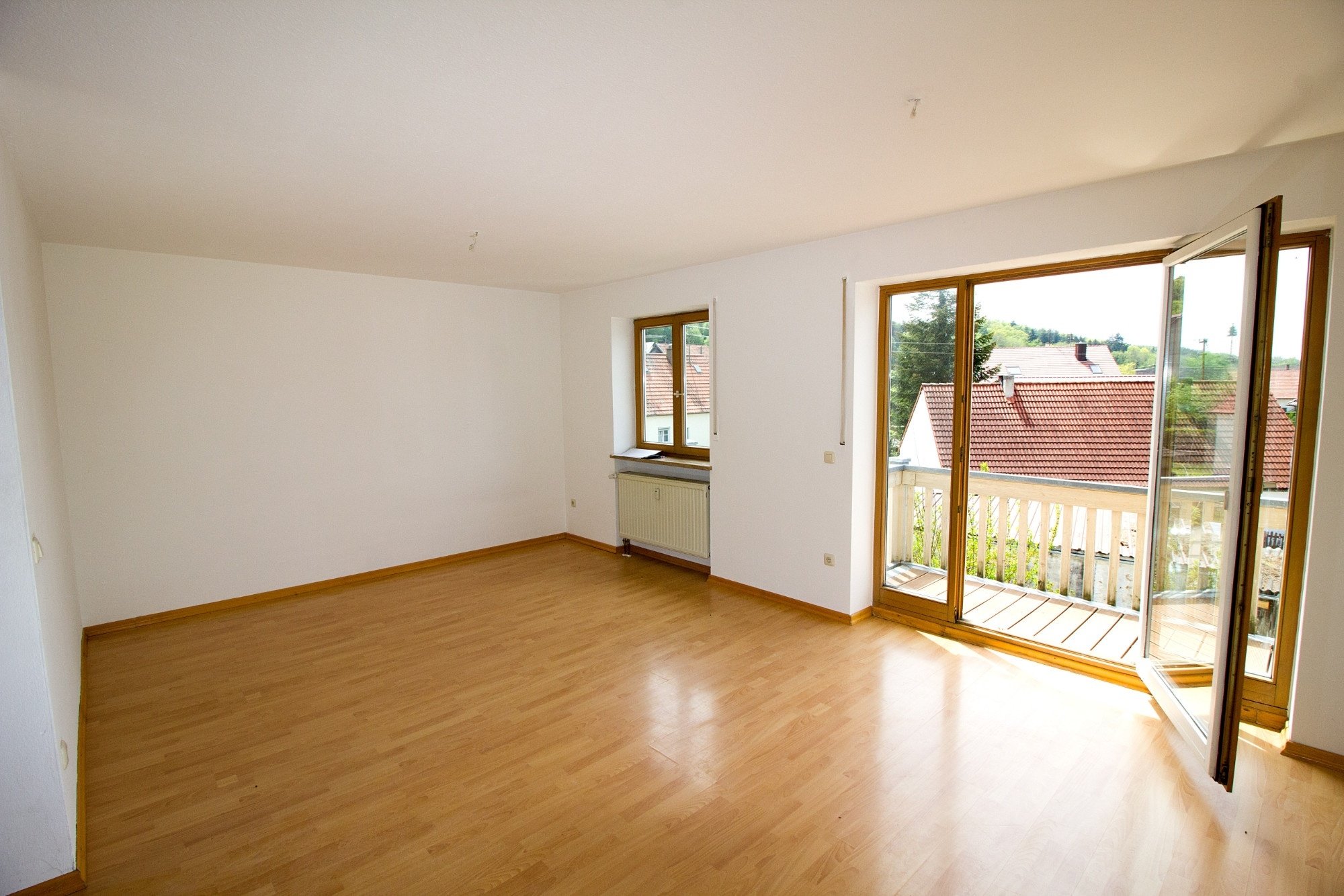 Immobilienangebot - Haldenwang - Alle - 47 m² Appartment mit Balkon, EBK, Stellplatz
bestens vermietet.