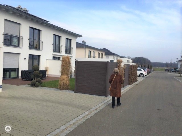 Immobilienangebot - Bibertal, Günzburg (Kreis) - Alle - Man lebt nur einmal - wir zeigen Ihnen wo! Neubau DHH mit Garage, Garten und Gartenhaus