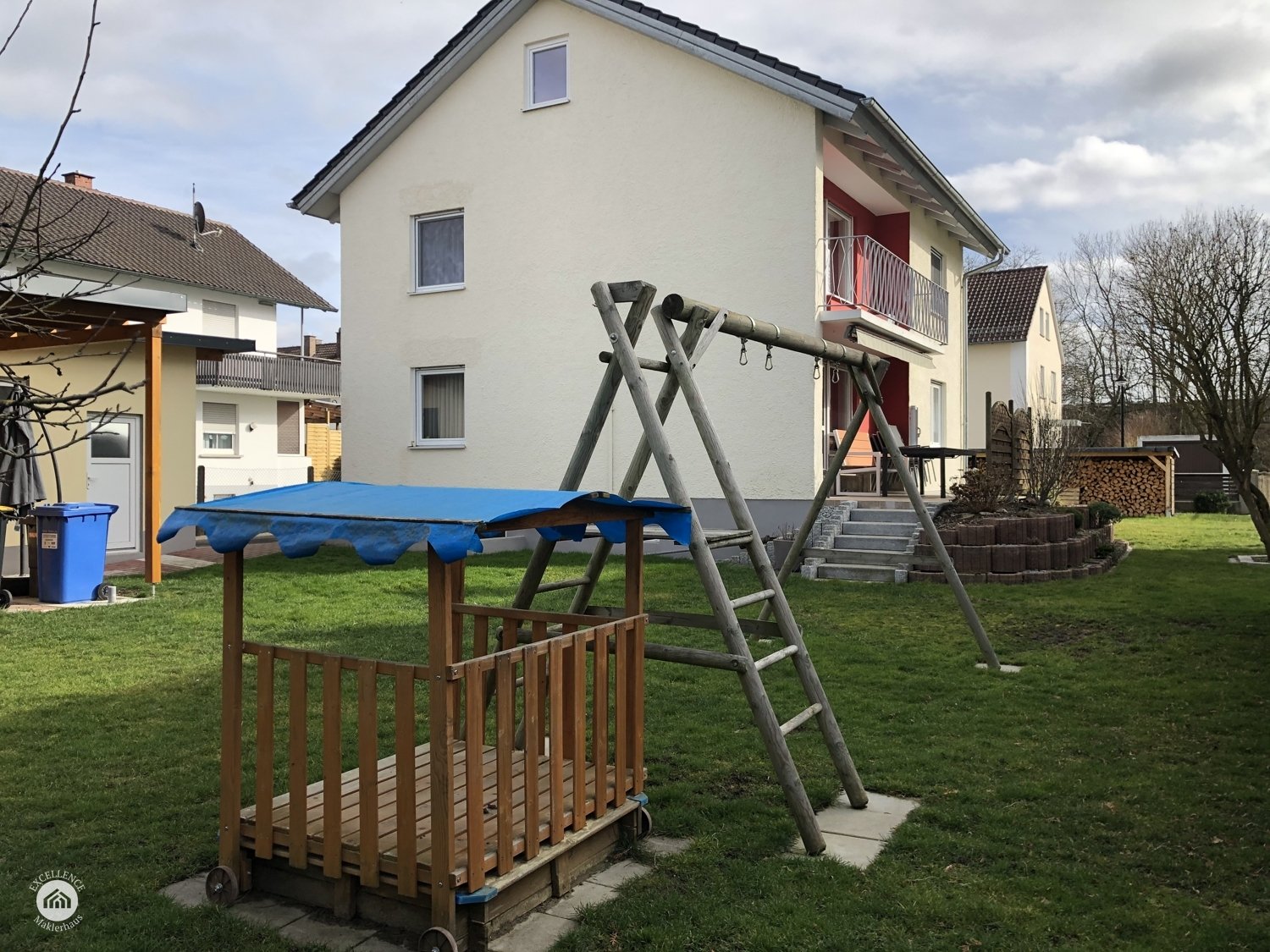 Immobilienangebot - Leipheim - Alle - Haus sucht glückliche Familie
tolle Lage - saniert - kurzfristig Bezugsfrei