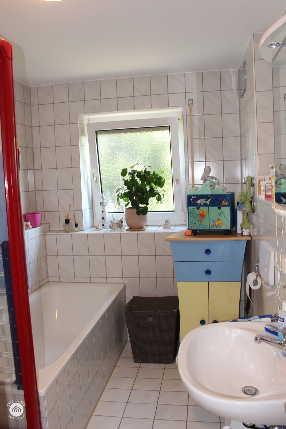 Immobilienangebot - Günzburg - Alle - Wunderschöne Zweizimmerwohnung mit Balkon und Garage in top Wohnanlage