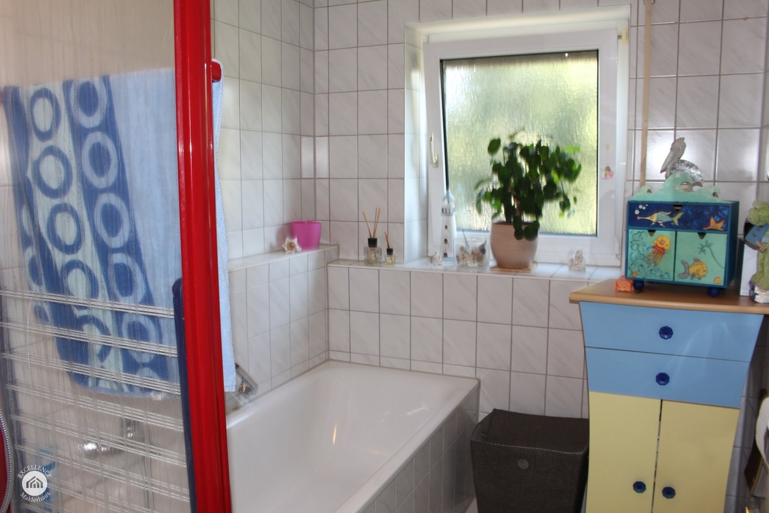 Immobilienangebot - Günzburg - Alle - Wunderschöne Zweizimmerwohnung mit Balkon und Garage in top Wohnanlage